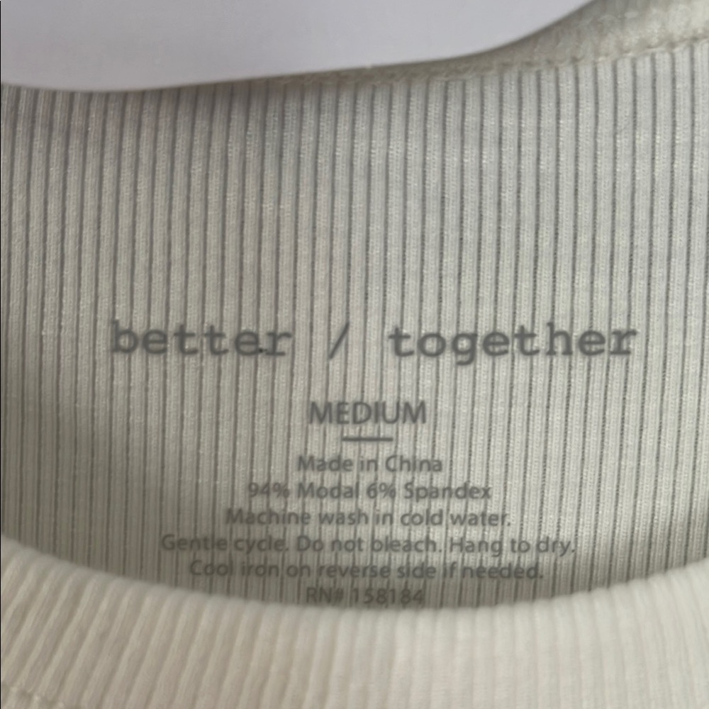 Together White Crop Top Essential - Picture 4 of 6